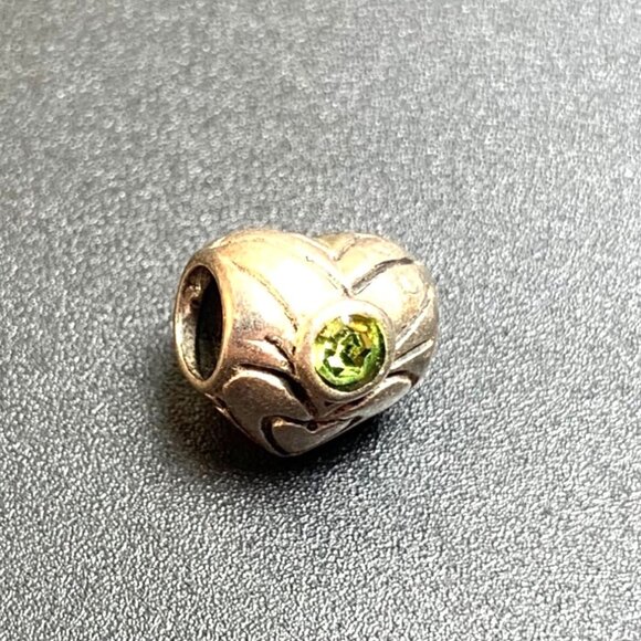 VTG Sterling Silver 925 Peridot Bezel Set Heart Double Sided Slide Charm 0.25" - Picture 2 of 8